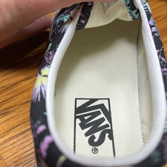*NWOT* VANS Era Paradise Floral Sneaker - Picture 14 of 16